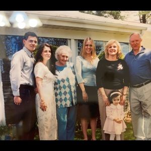 Meet your Posher, Sara